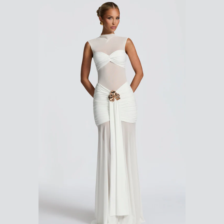 vestido celeste - elegancia,modernidad y un toque atrevido para que deslumbres